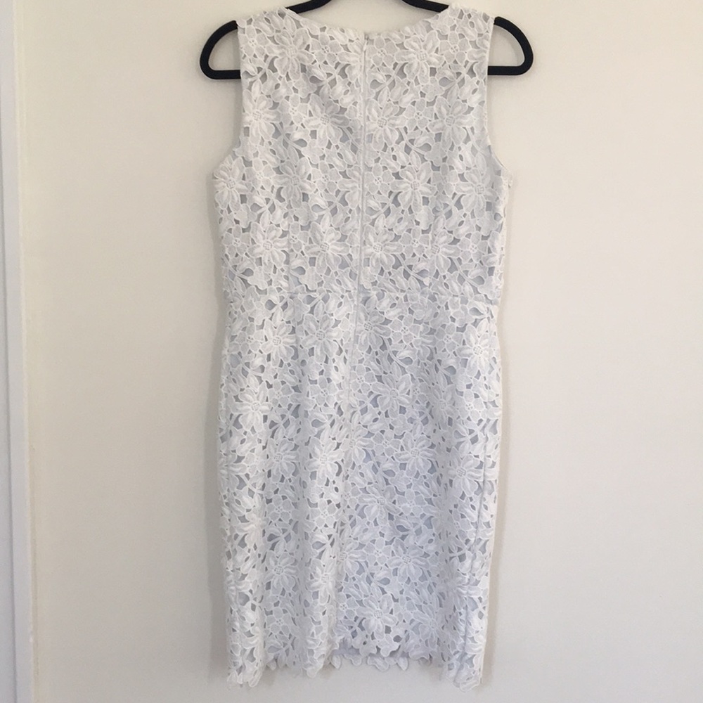 Dress - Picture 4 of 5
